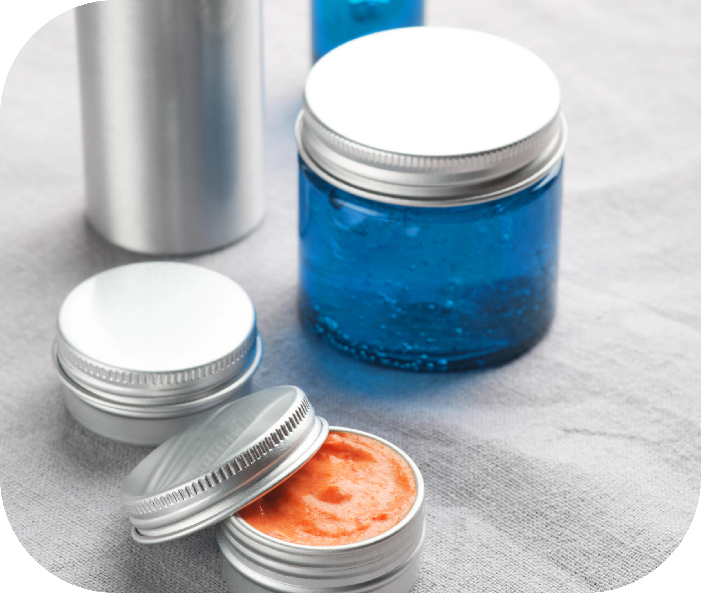 Comercializamos soluciones químicas para la industria cosmética